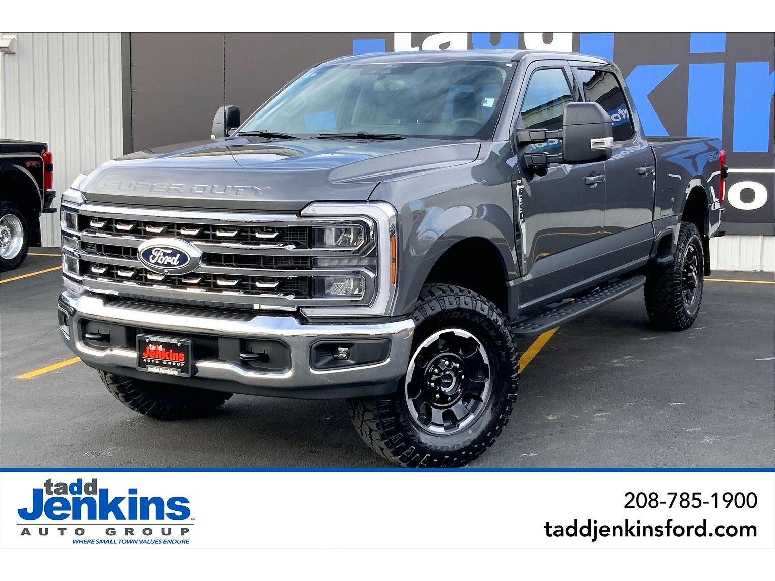 2027 Ford F-350 Super Duty XLT