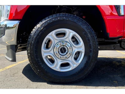 2025 Ford F-350 Super Duty XLT