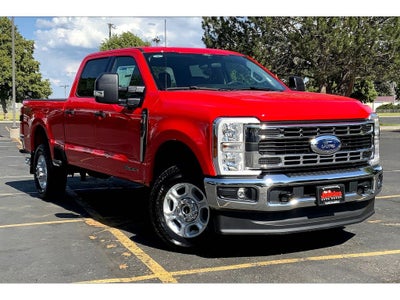 2025 Ford F-350 Super Duty XLT