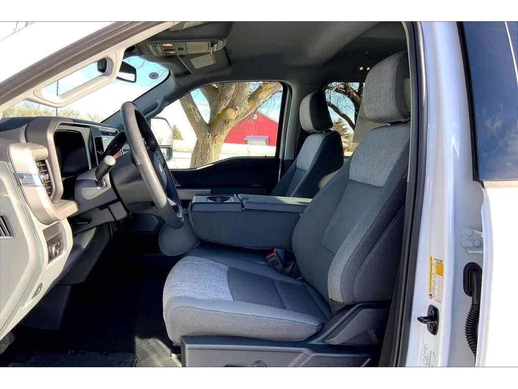 2026 Ford F-350 Super Duty XLT