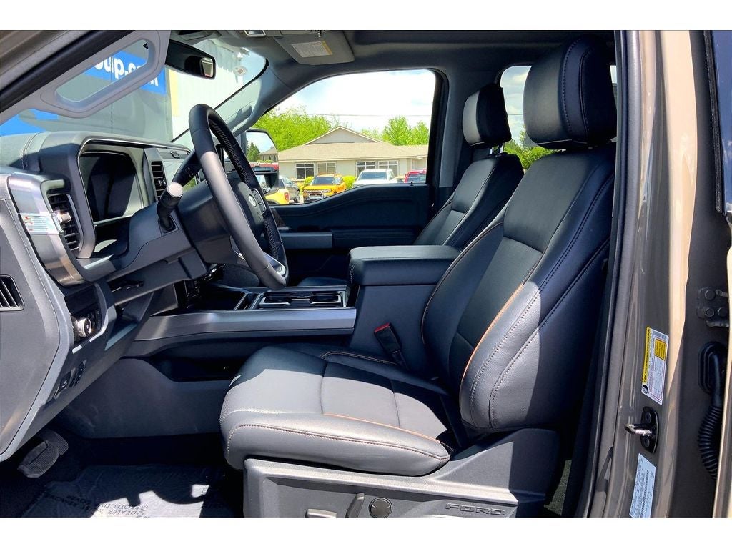 2026 Ford F-350 Super Duty LARIAT
