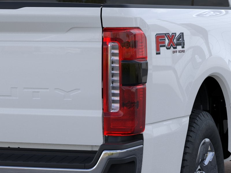 2026 Ford F-350 Super Duty LARIAT
