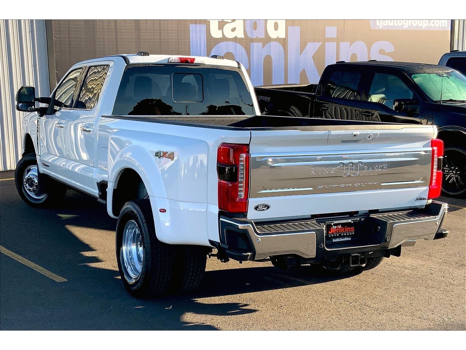 2027 Ford F-350 Super Duty King Ranch