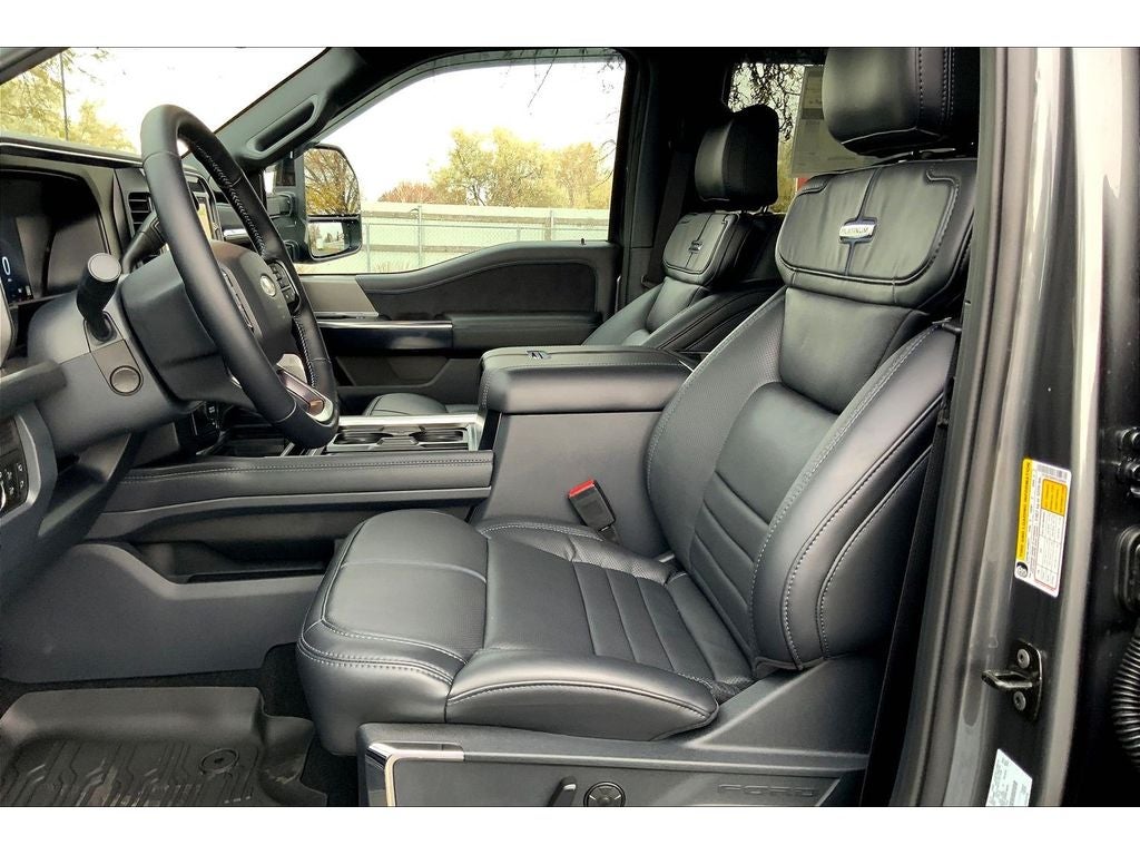 2026 Ford F-350 Super Duty Platinum