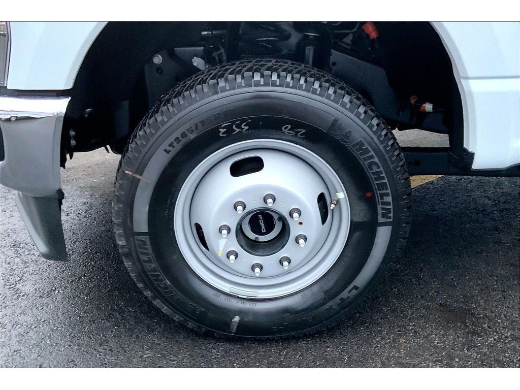 2026 Ford F-350 Super Duty XL