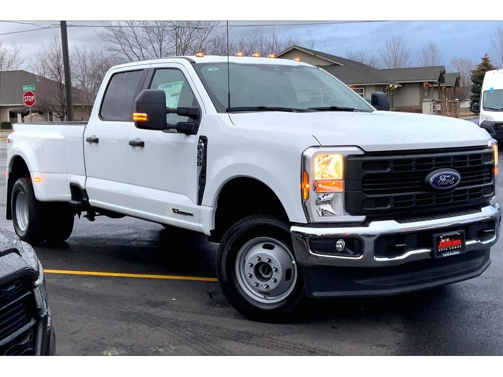 2026 Ford F-350 Super Duty XL