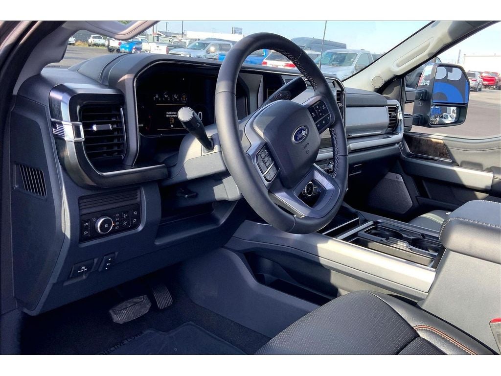 2026 Ford F-350 Super Duty LARIAT