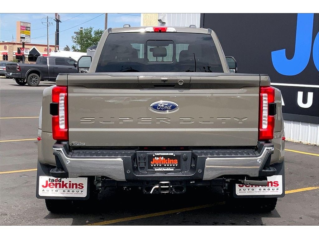 2026 Ford F-450 LARIAT