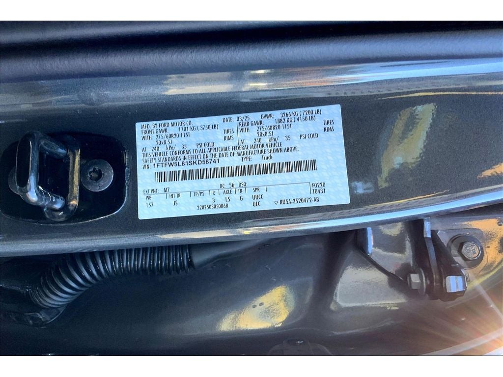 2025 Ford F-150 LARIAT