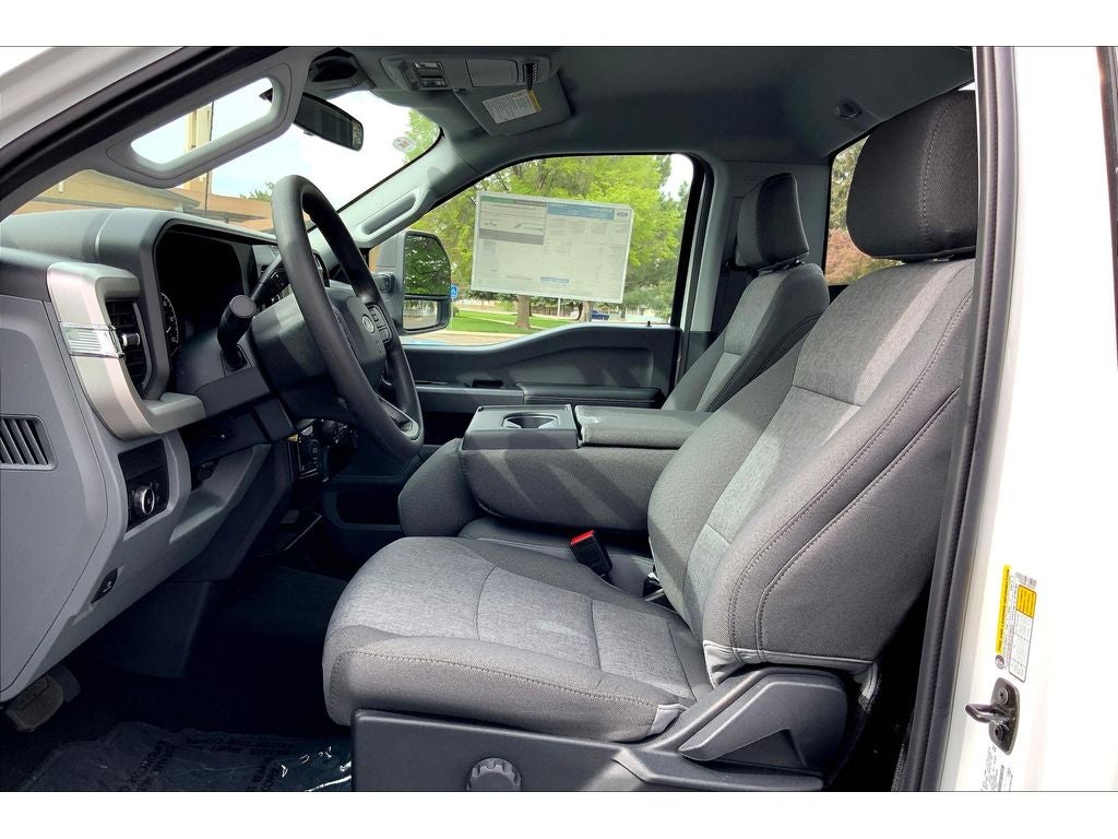 2025 Ford F-350 Super Duty XL