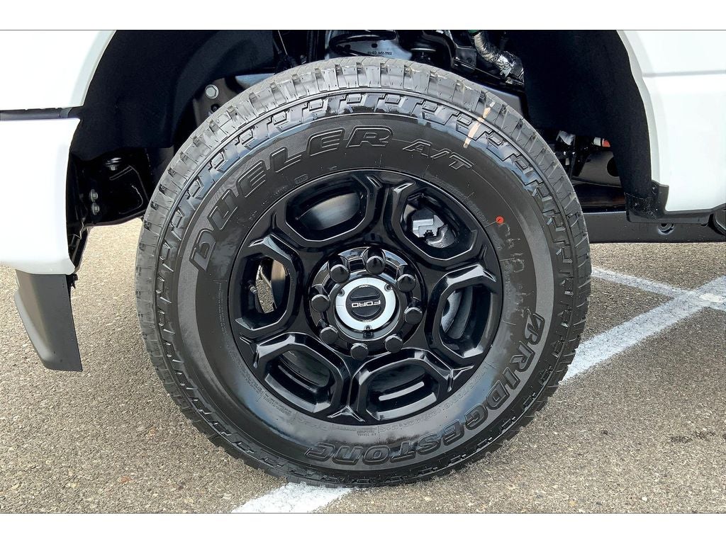 2025 Ford F-350 Super Duty XL