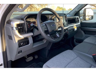 2025 Ford F-350 Super Duty XL