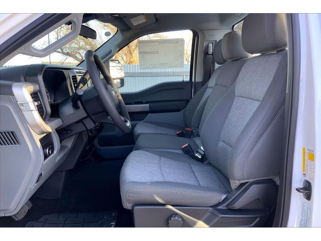 2025 Ford F-350 Super Duty XL