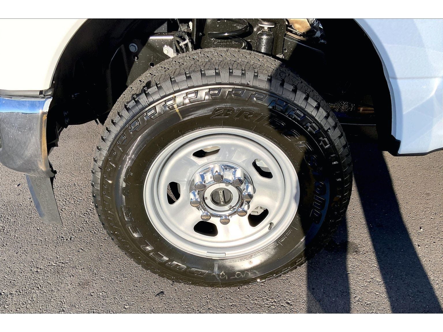 2027 Ford F-350 Super Duty XL