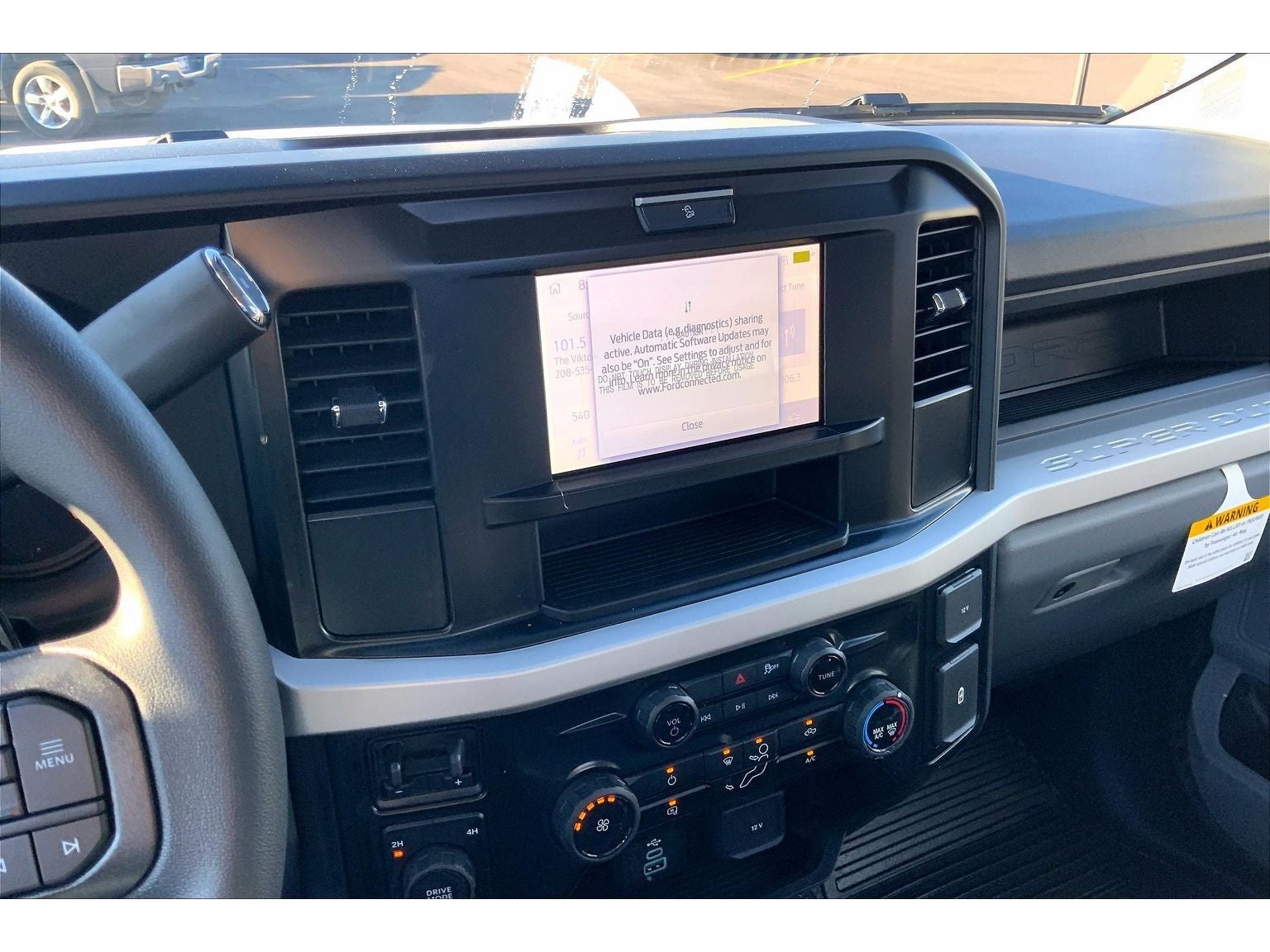 2027 Ford F-350 Super Duty XL