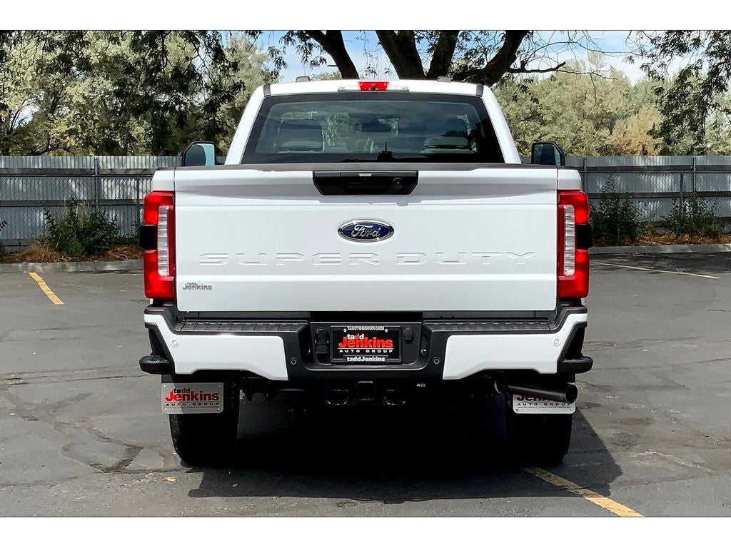 2025 Ford F-350 Super Duty XL