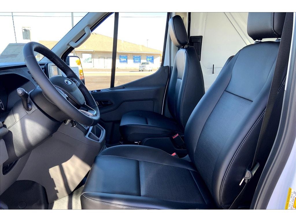 2025 Ford Transit Van T-150 Med Roof Slide Base