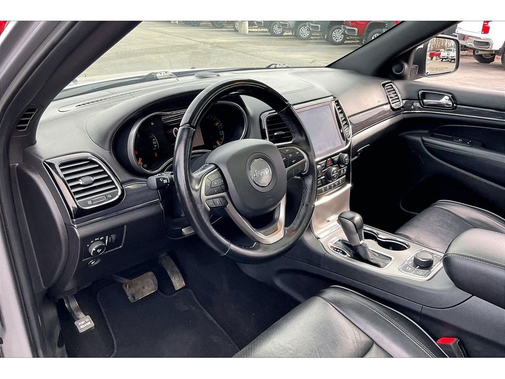 2020 Jeep Grand Cherokee Overland