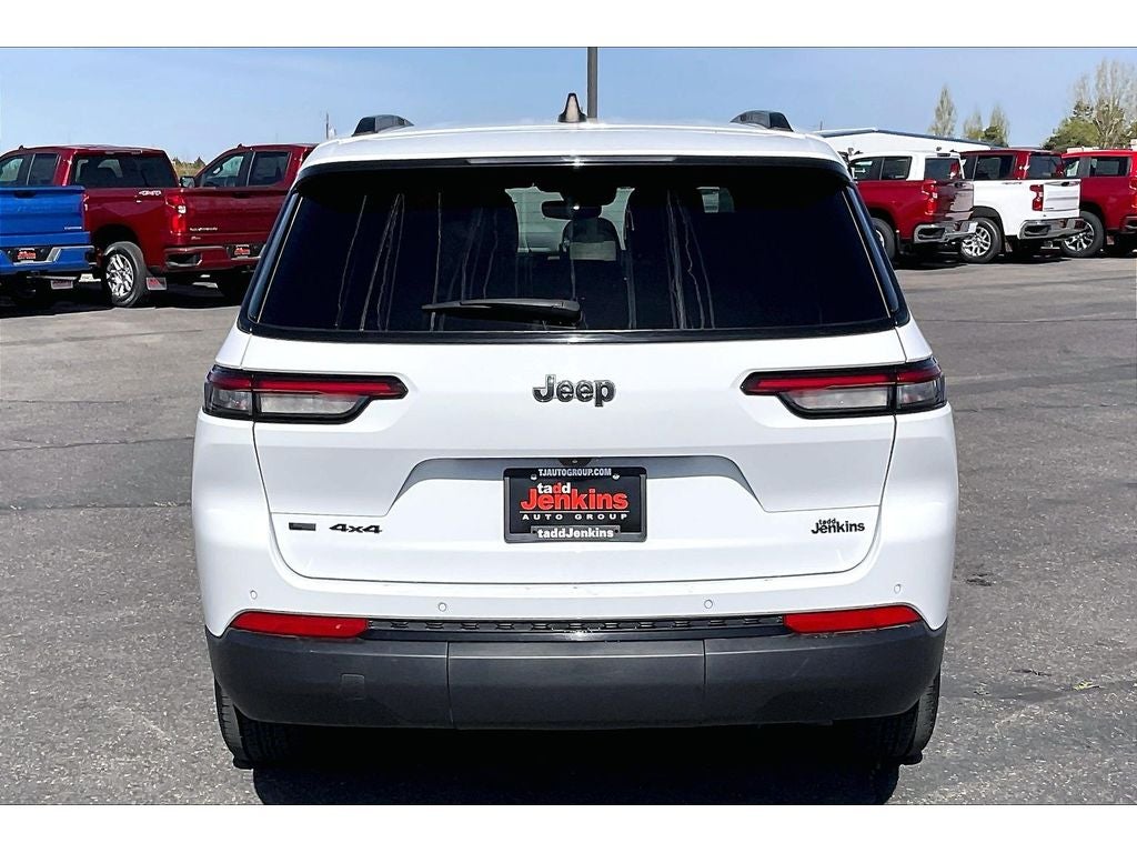 2023 Jeep Grand Cherokee L Altitude