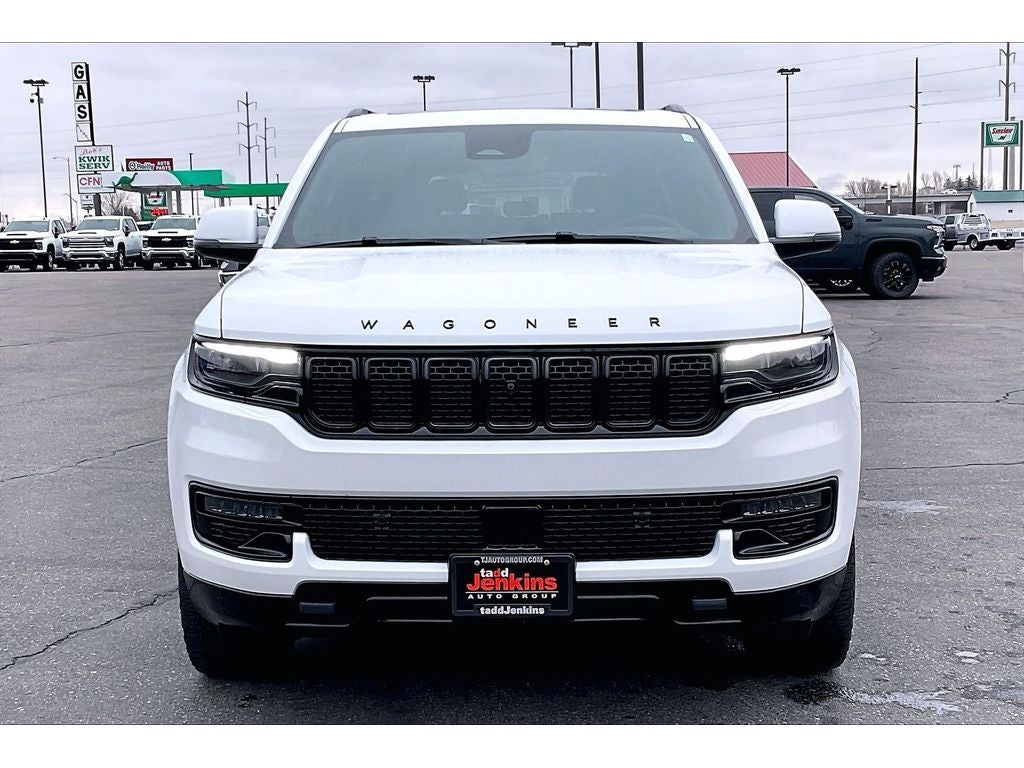 2022 Jeep Wagoneer Series III Carbide
