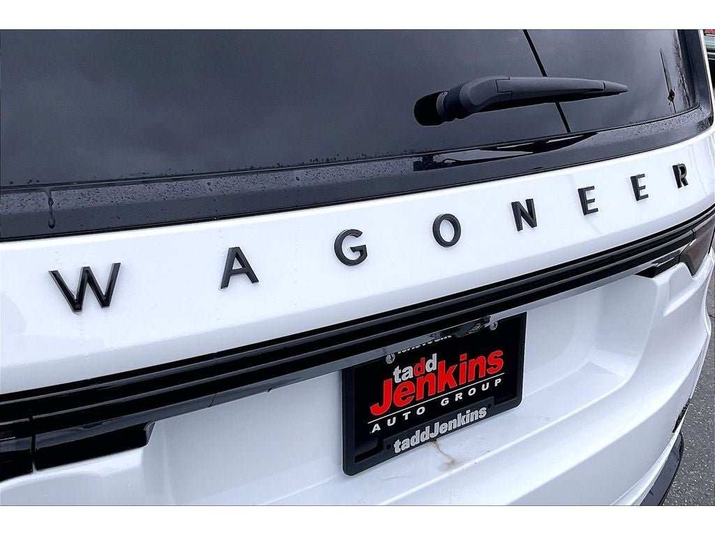 2022 Jeep Wagoneer Series III Carbide