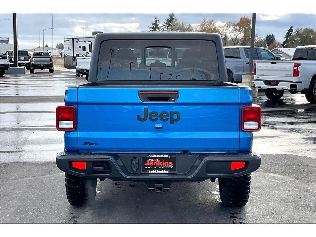 2023 Jeep Gladiator Willys