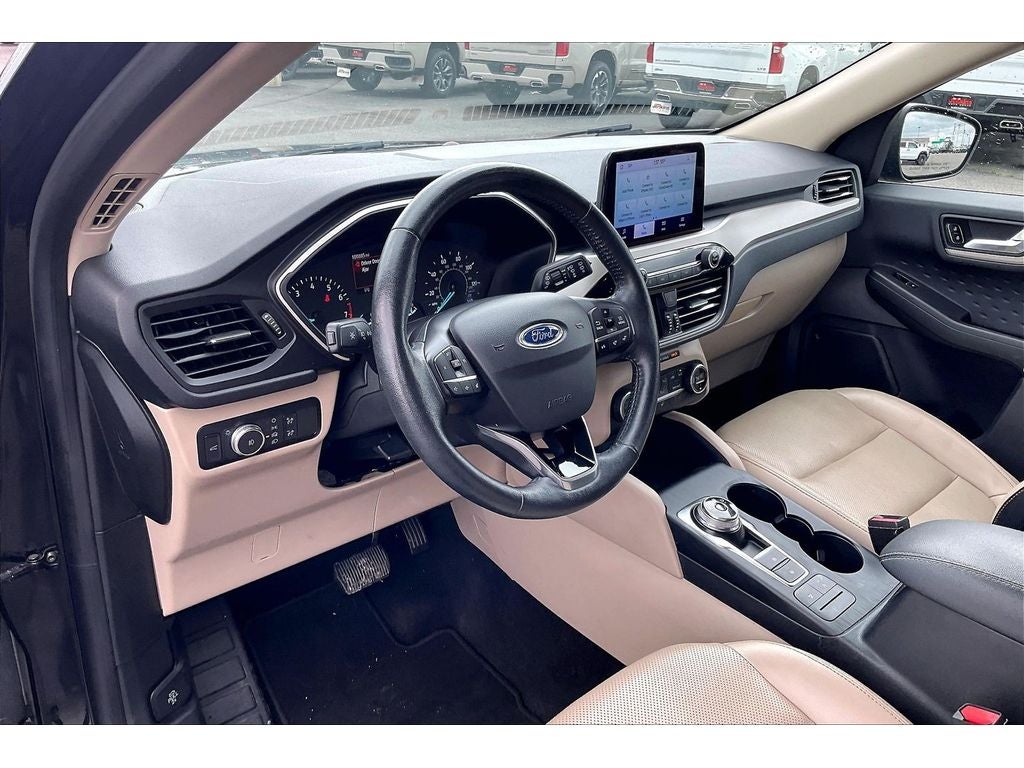 2020 Ford Escape SEL