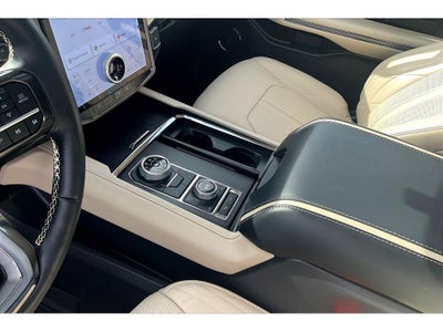 2024 Ford Expedition Max Platinum