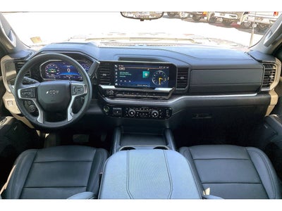 2025 Chevrolet Silverado 3500 HD LTZ
