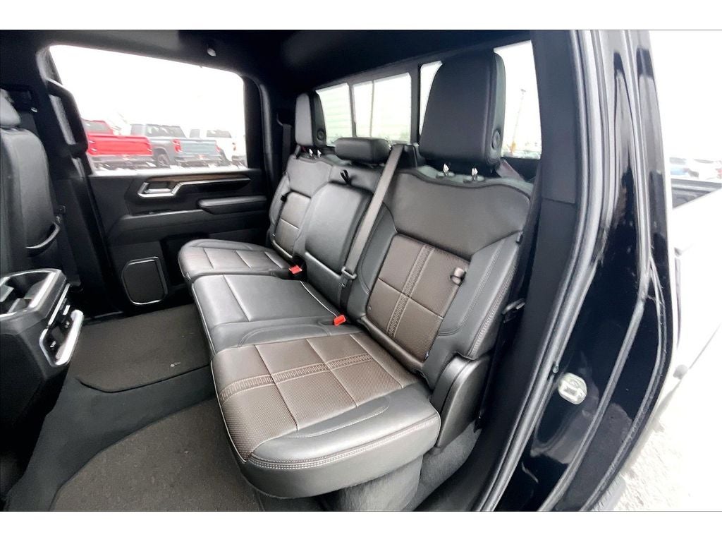 2025 Chevrolet Silverado 3500 HD High Country