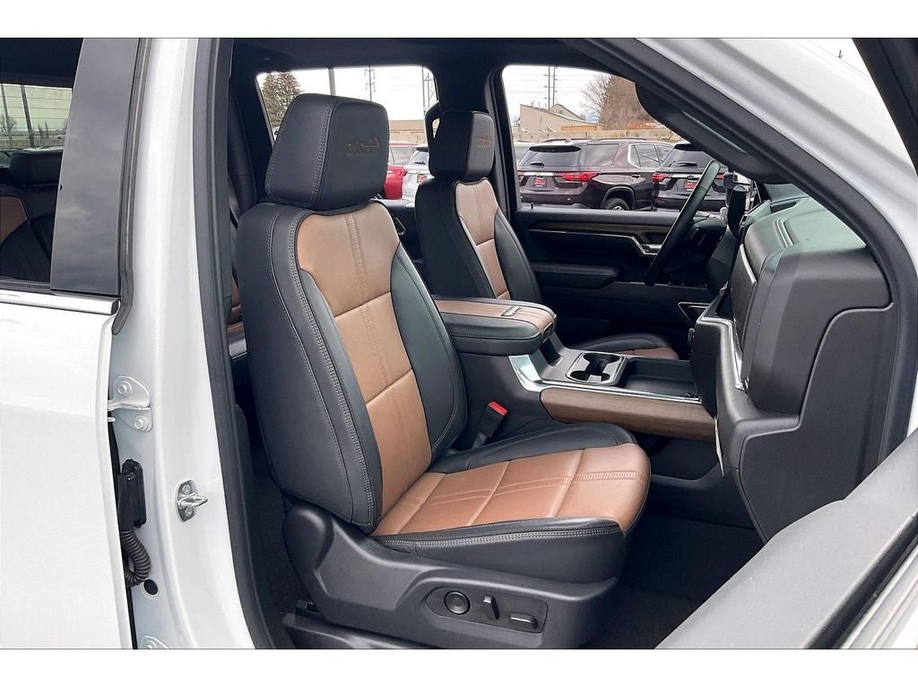 2024 Chevrolet Silverado 3500 HD High Country