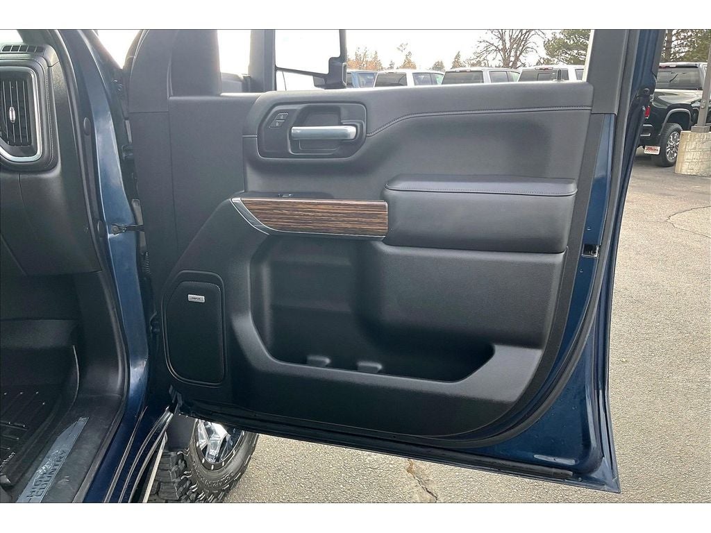 2022 Chevrolet Silverado 3500 HD High Country