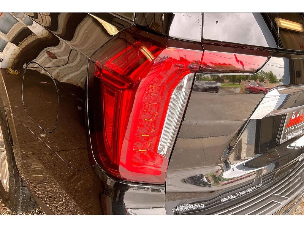 2024 GMC Yukon SLT