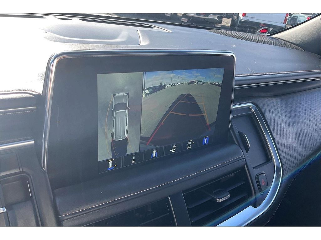 2022 GMC Yukon XL AT4