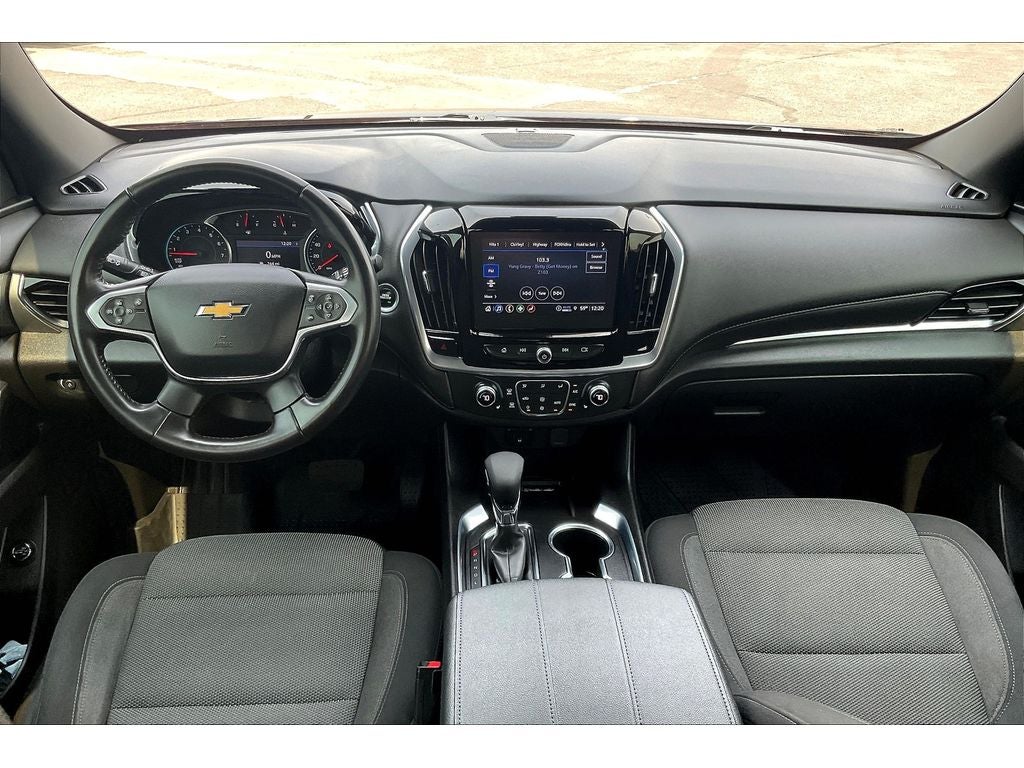 2022 Chevrolet Traverse LT Cloth