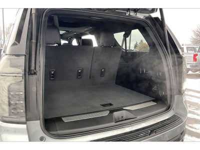 2025 Chevrolet Suburban RST