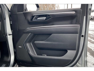 2025 Chevrolet Suburban RST