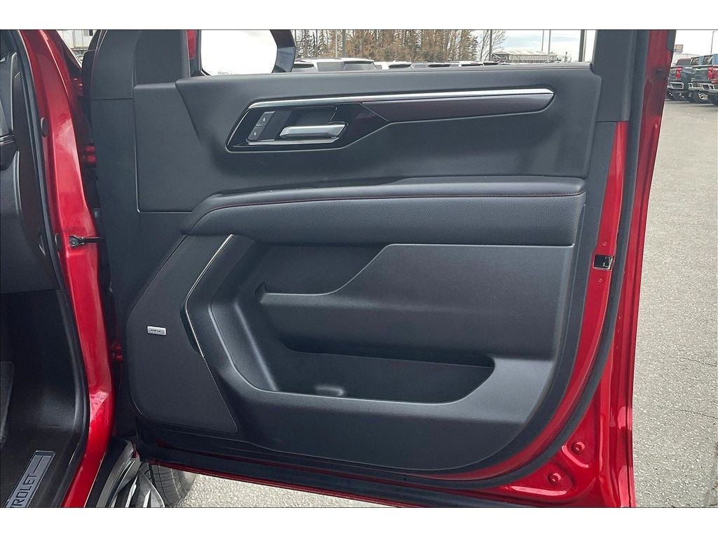 2025 Chevrolet Suburban RST