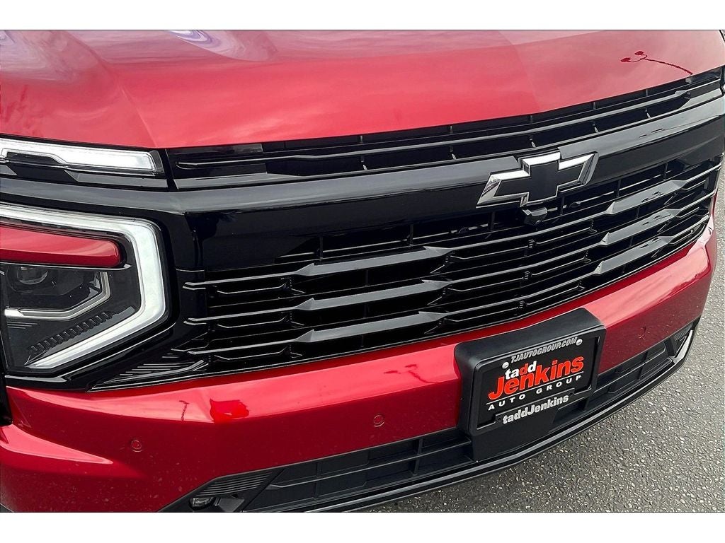 2025 Chevrolet Suburban RST