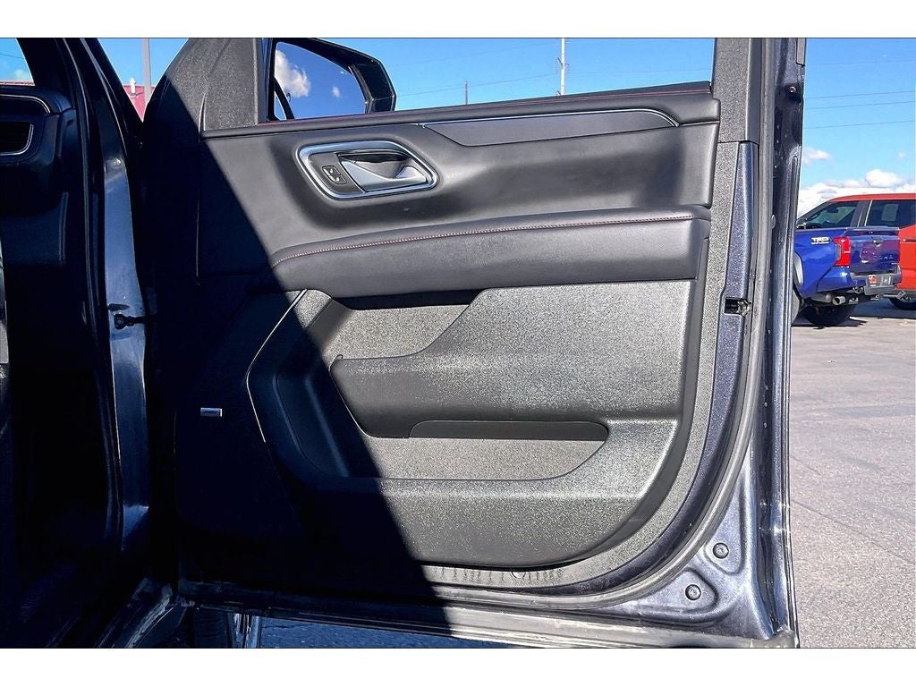 2024 Chevrolet Suburban RST