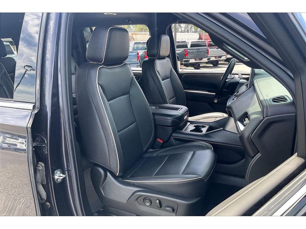 2024 Chevrolet Suburban Premier