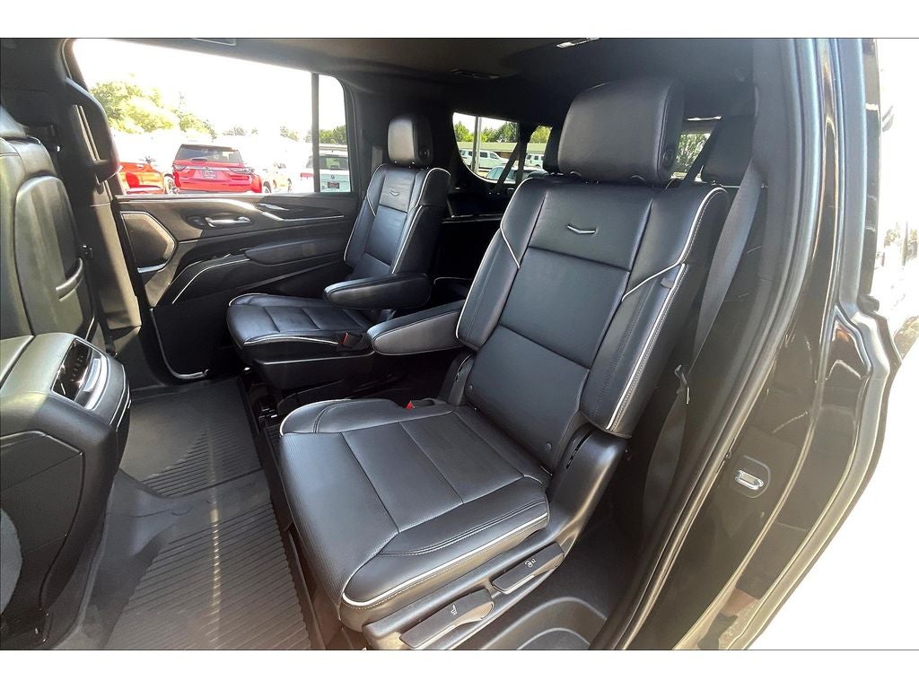 2022 Cadillac Escalade ESV Sport