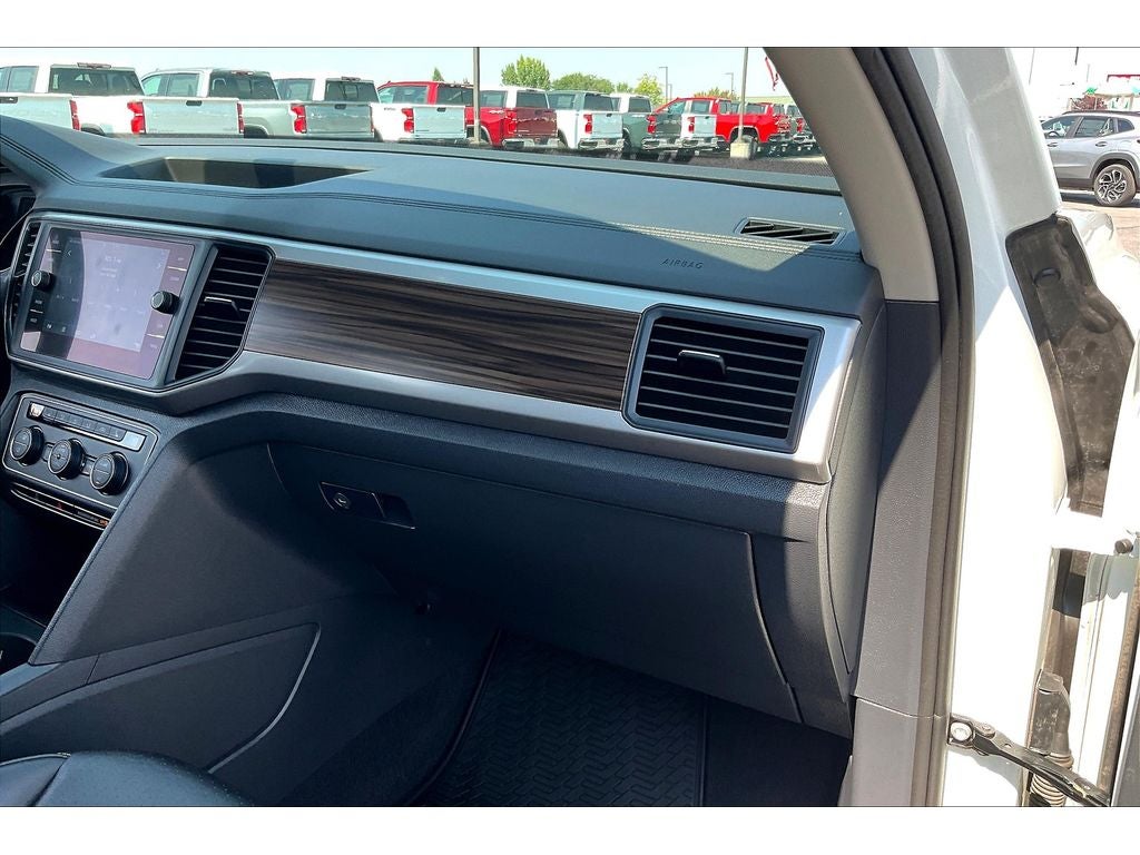 2021 Volkswagen Atlas 3.6L V6 SE w/Technology