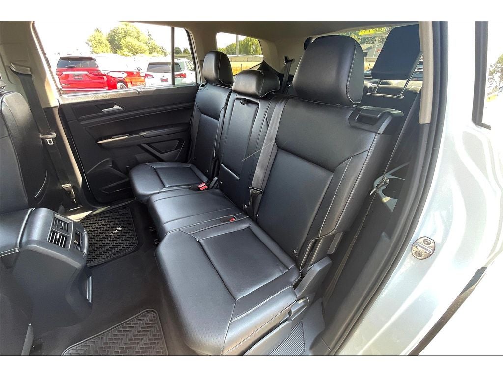 2021 Volkswagen Atlas 3.6L V6 SE w/Technology