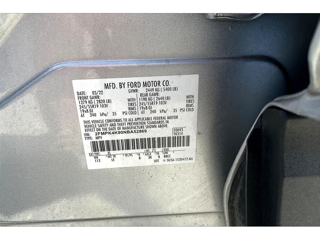 2022 Ford Edge Titanium