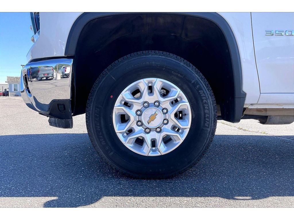 2025 Chevrolet Silverado 3500 HD LTZ