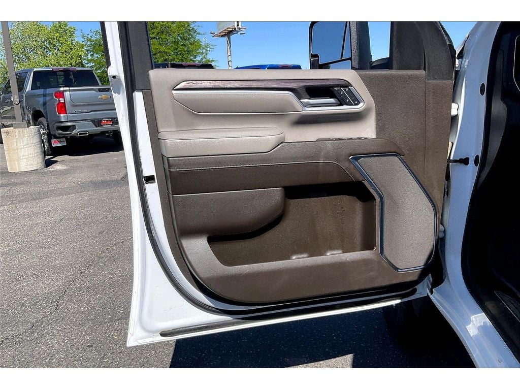 2025 Chevrolet Silverado 3500 HD LTZ