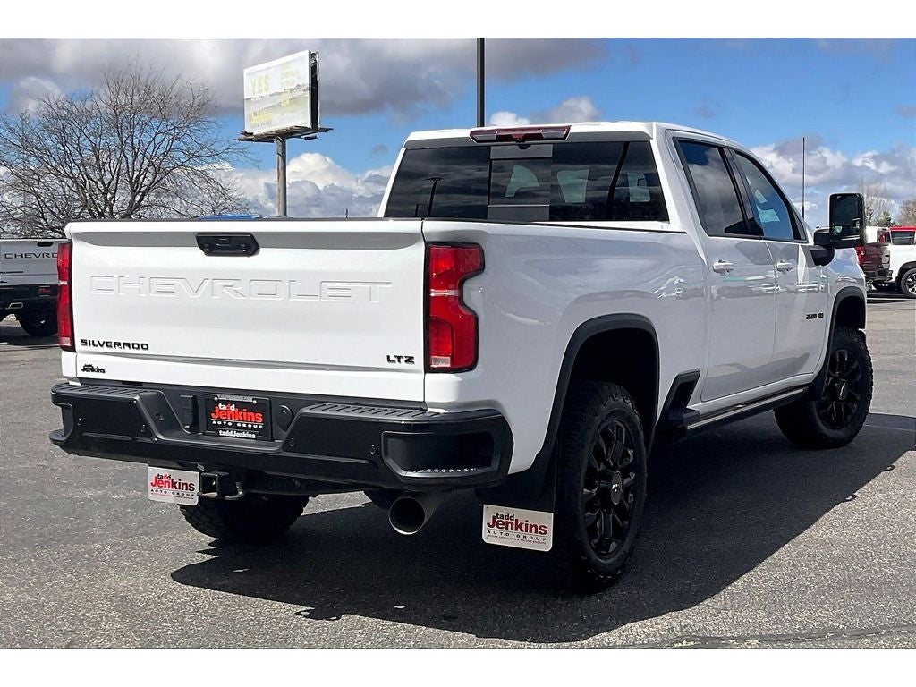 2025 Chevrolet Silverado 3500 HD LTZ