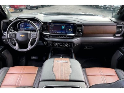 2025 Chevrolet Silverado 3500 HD High Country