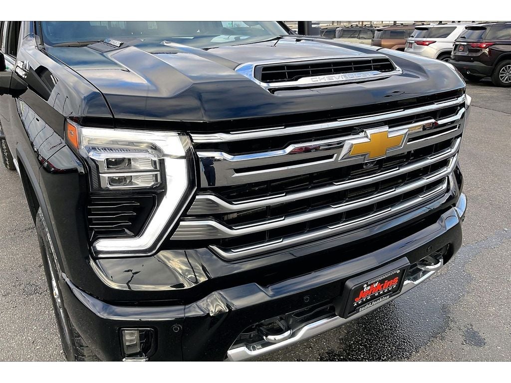 2025 Chevrolet Silverado 3500 HD High Country